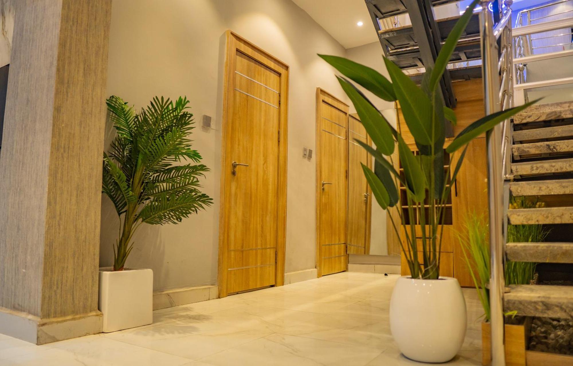 Ojaja Suites By Perennia Akure Exterior foto